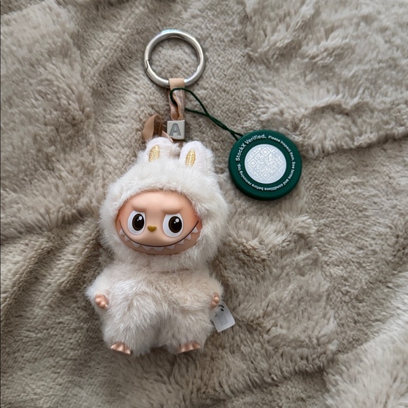 Pop Mart Labubu The Monsters Pin for Love Series “A” Vinyl Plush Pendant - Picture 8 of 9